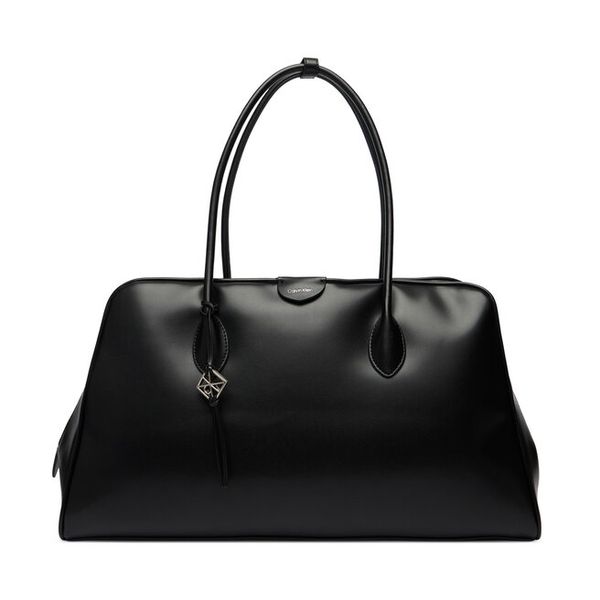 Torebka Calvin Klein. Czarne shopper bag Calvin Klein, bez wzorów, bez dodatków. Za 799,99 zł.