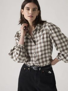 Levi's Koszula w kolorze beżowo-białym rozmiar: L. Białe koszule Levi's®, l, bez wzorów, bez kołnierzyka, bez ramiączek. Za 109,52 zł.