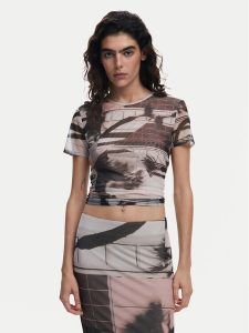 Desigual T-Shirt 25SWTK99 Czarny Regular Fit. Czarne t-shirty Desigual, xl, bez wzorów, z syntetyku, bez kołnierzyka, bez ramiączek. Za 119,99 zł.