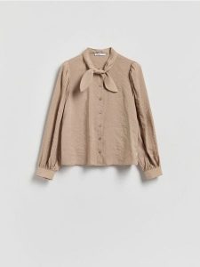 Koszula z modalem - beżowy. Brązowe koszule Reserved, l, bez wzorów, z tkaniny, bez kołnierzyka, bez ramiączek. Za 119,99 zł.