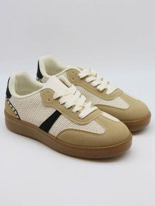 Bellucci Sneakersy w kolorze beżowo-czarnym rozmiar: 37. Brązowe trampki Bellucci, bez wzorów, bez zapięcia. Za 109,78 zł.