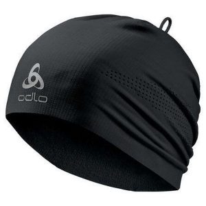 Czapka do biegania techniczna Odlo Move Light Hat. Czarne czapki ODLO, bez wzorów, sportowe. Za 111,80 zł.