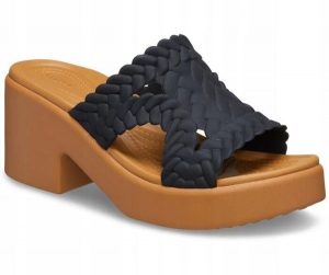 Klapki Dla Dorosłych Crocs Brooklyn Woven Slide Heel. Czarne klapki Crocs, bez wzorów, z materiału, bez obcasa. Za 199,99 zł.