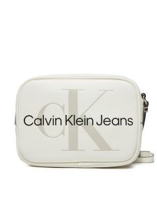 Calvin Klein Jeans Torebka Sculpted Camera Bag18 Mono K60K610275 Biały. Białe listonoszki Calvin Klein Jeans, bez wzorów, z jeansu, bez dodatków. Za 249,99 zł.