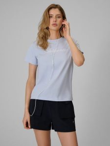 4F T-shirt regular z nadrukiem damski - niebieski XL. Niebieskie t-shirty 4f, xl, bez wzorów, z bawełny, bez kołnierzyka, bez ramiączek. Za 59,99 zł.