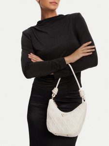 Guess Torebka HWQL96 58180 Biały. Białe torebki klasyczne Guess, z aplikacjami, ze skóry, bez dodatków. Za 319,99 zł.