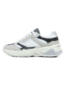 GAP Sneakersy "Marathon" w kolorze biało-czarno-beżowym rozmiar: 41. Białe trampki GAP, bez wzorów, z materiału, bez zapięcia. Za 161,73 zł.