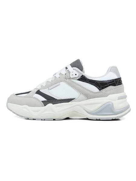 GAP Sneakersy "Marathon" w kolorze biało-czarno-beżowym rozmiar: 41. Białe trampki GAP, bez wzorów, z materiału, bez zapięcia. Za 161,73 zł.