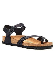 Comfortfusse Skórzane sandały w kolorze czarnym rozmiar: 40. Czarne sandały Comfortfüße, bez wzorów, z materiału, z otwartym noskiem, bez obcasa, bez zapięcia. Za 239,99 zł.