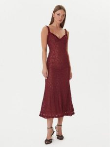 Bardot Sukienka koktajlowa Alegra Stretch Lace 59964DB Bordowy Regular Fit. Czerwone sukienki Bardot, bez wzorów, z syntetyku, wizytowe, bez kołnierzyka, bez ramiączek. Za 529,99 zł.