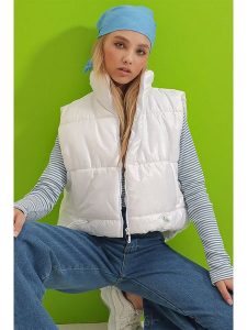 Trend Alacati Kamizelka pikowana w kolorze białym rozmiar: 40. Białe kamizelki Trend Alacati, bez wzorów, bez kołnierzyka, bez ramiączek, bez kaptura. Za 68,95 zł.
