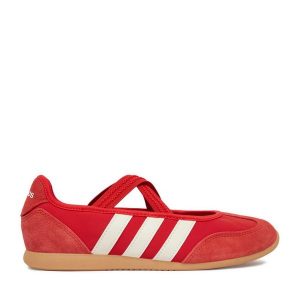 Baleriny adidas. Czerwone balerinki ADIDAS, bez wzorów, bez obcasa, bez zapięcia. Za 279,99 zł.