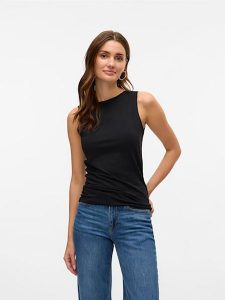 Vero Moda Top w kolorze czarnym rozmiar: M. Czarne topy Vero Moda, m, bez wzorów, bez kołnierzyka, bez ramiączek. Za 61,46 zł.