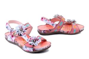 LAURA VITA 0007955 Liloo 06 rose, sandały damskie. Czerwone sandały LAURA VITA, bez wzorów, ze skóry, bez obcasa, na obcasie, bez zapięcia. Za 389,90 zł.