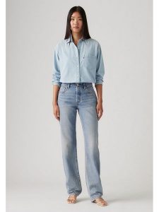 Levi's Dżinsy "501" - Regular fit - w kolorze błękitnym rozmiar: W25/L30. Niebieskie jeansy Levi's®, z aplikacjami. Za 231,68 zł.