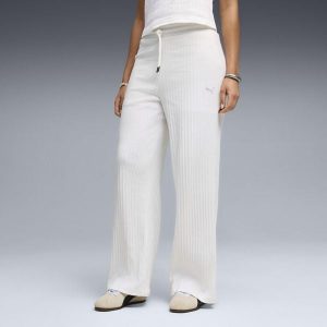 Damskie spodnie z wysokim stanem i szerokimi nogawkami HER PUMA. Białe spodnie z wysokim stanem Puma, bez wzorów, z podwyższonym stanem. Za 249,00 zł.