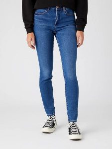 Wrangler Dżinsy - Skinny fit - w kolorze niebieskim rozmiar: W42/L32. Niebieskie jeansy Wrangler, z aplikacjami, z podwyższonym stanem. Za 166,88 zł.