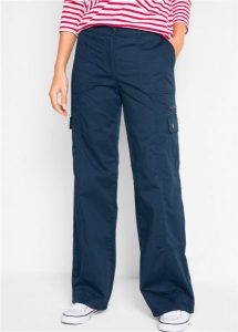 Dżinsy bojówki z bawełny, mid waist. Niebieskie spodnie z wysokim stanem bonprix, bez wzorów, z bawełny. Za 127,99 zł.
