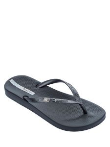 Ipanema Japonki w kolorze czarnym rozmiar: 38. Czarne klapki Ipanema, bez wzorów, z otwartym noskiem, bez obcasa. Za 47,71 zł.