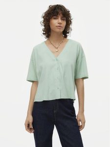 Vero Moda Bluzka Jesmilo 10279696 Zielony Regular Fit. Zielone bluzki Vero Moda, m, bez wzorów, z wiskozy, bez kołnierzyka, bez ramiączek. Za 79,99 zł.