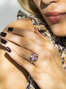 DIAMOND & CO Złoty pierścionek "Pink Hill" z diamentami rozmiar: 58. Różowe pierścionki Diamond & Co, z ametystem, złote. Za 1 435,99 zł.