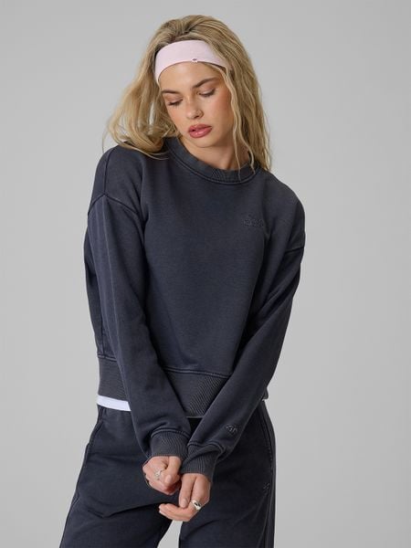 4F Bluza dresowa regular bez kaptura damska - granatowa XS. Niebieskie bluzy 4f, uniwersalny, bez wzorów, z dresówki, bez kaptura. Za 149,99 zł.
