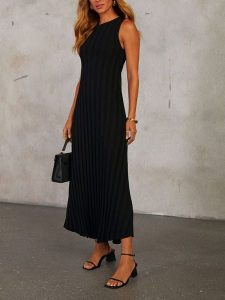 LA Angels Sukienka w kolorze czarnym rozmiar: XL. Czarne sukienki LA Angels, xl, bez wzorów, bez kołnierzyka, bez ramiączek, maxi. Za 173,99 zł.