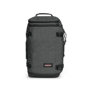 Plecak na laptopa z kieszonką Eastpak. Czarne plecaki Eastpak. Za 399,90 zł.