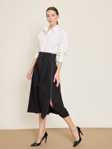 BGN Spódnica w kolorze czarnym rozmiar: 38. Czarne spódnice BGN, na co dzień, bez wzorów, z tkaniny, midi. Za 143,99 zł.