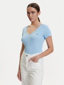 Tommy Jeans T-Shirt DW0DW17385 Niebieski jasny Slim Fit. Niebieskie t-shirty Tommy Jeans, m, bez wzorów, z bawełny, bez kołnierzyka, bez ramiączek. Za 149,99 zł.