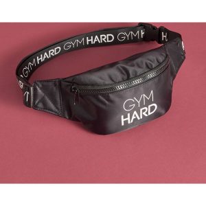 Saszetka nerka Gym Hard - Czarny. Nerki i saszetki marki Sinsay. Za 29,99 zł.