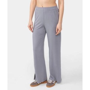 Spodnie wiskozowe Carpatree Cozy Leisure szare. Szare spodnie dresowe Carpatree, xs, bez wzorów, z dzianiny. W wyprzedaży za 199,99 zł.