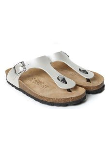 Mandel Japonki "Blanca" w kolorze białym rozmiar: 41. Białe klapki Mandel, bez wzorów, bez obcasa. Za 121,99 zł.