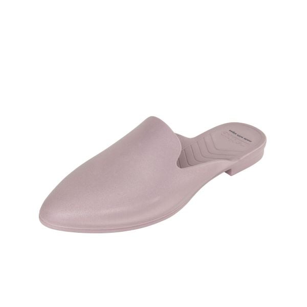 Klapki damskie NATIVE AVA BLOOM. Fioletowe klapki NATIVE SHOES, bez wzorów, bez obcasa. Za 129,99 zł.