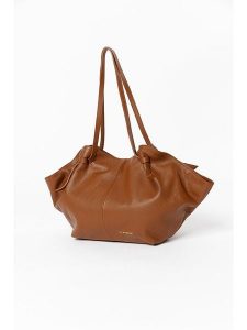 Lia Biassoni Skórzany shopper bag w kolorze jasnobrązowym - 60 x 33 x 15 cm rozmiar: onesize. Brązowe shopper bag Lia Biassoni, bez wzorów, z materiału, na ramię, bez dodatków. Za 364,56 zł.