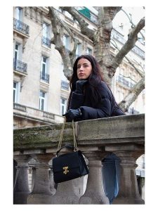 Christian Laurier Skórzana torebka "Ora" w kolorze czarnym - 24,5 x 18 x 10 cm rozmiar: onesize. Czarne torebki klasyczne Christian Laurier, bez wzorów, z materiału, przez ramię, bez dodatków. Za 217,99 zł.