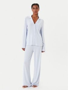 Guess Piżama O4BX07 KCIN2 Błękitny Regular Fit. Niebieskie piżamy Guess, z aplikacjami, bez ramiączek. Za 439,99 zł.
