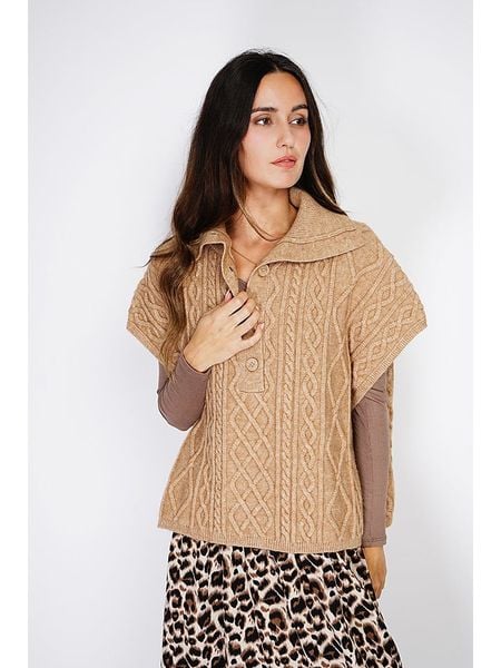 C& Jo Sweter w kolorze karmelowym rozmiar: 40. Brązowe swetry oversize C& Jo, bez wzorów, z kaszmiru, bez ramiączek. Za 171,28 zł.