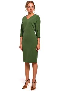 Zielona Sukienka Oversize z Ołówkowym Dołem. Zielone sukienki MOE, l, bez wzorów, z elastanu, wizytowe, bez kołnierzyka, bez ramiączek, ołówkowe. Za 253,90 zł.