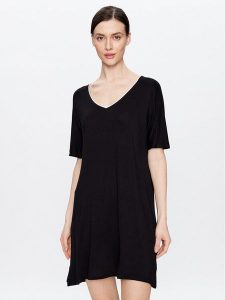 DKNY Koszula nocna YI2319330 Czarny Regular Fit. Czarne koszule nocne DKNY, bez wzorów, z wiskozy, bez ramiączek. Za 209,99 zł.