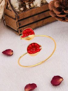 L'Atelier de Gaia Pozłacana bransoletka z koralami rozmiar: onesize. Żółte bransoletki L'Atelier de Gaia, z koralem, pozłacane. Za 51,95 zł.
