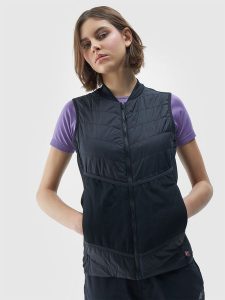 4F Bezrękawnik do biegania w terenie z wypełnieniem Primaloft Black Insulation Eco damski - czarny S. Czarne kamizelki 4f, l, bez wzorów, z dzianiny, bez kołnierzyka, bez ramiączek, bez kaptura. W wyprzedaży za 139,99 zł.