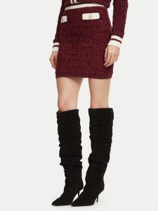 Guess Spódnica mini W6BD48 Z1763 Bordowy Regular Fit. Czerwone spódnice Guess, m, z aplikacjami, mini. Za 434,99 zł.