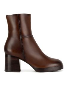 Sergio Bardi Botki WB-E1095-02SB Brązowy. Brązowe botki Sergio Bardi, bez wzorów, ze skóry, bez obcasa, na słupku, bez zapięcia. Za 369,99 zł.