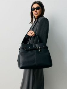 Klasyczny żakiet oversize - szary. Szare marynarki i żakiety Sinsay, l, bez wzorów, klasyczne. Za 79,99 zł.
