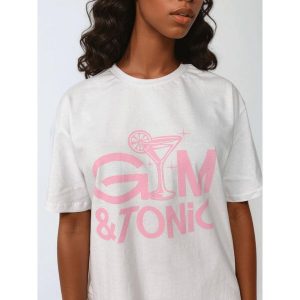 Biały T-shirt Damski - Gym & Tonic BeShaped. Czerwone t-shirty BESHAPED, bez wzorów, z bawełny, bez kołnierzyka, bez ramiączek. W wyprzedaży za 169,15 zł.