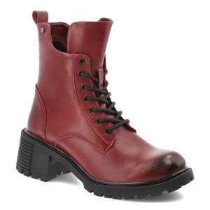 Czerwone Botki Filippo Skórzane Obuwie Damskie. Czerwone botki Filippo, bez wzorów, z jeansu, bez obcasa, na obcasie, bez zapięcia. Za 220,99 zł.