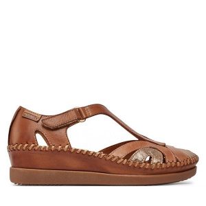 Sandały Pikolinos. Brązowe sandały Pikolinos, bez wzorów, bez obcasa, na płaskiej podeszwie, bez zapięcia. Za 289,99 zł.