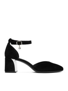 Lasocki Czółenka CEO-WB-UMI-03 Czarny. Czarne czółenka Lasocki, bez wzorów, ze skóry, bez obcasa, bez zapięcia. Za 229,99 zł.