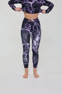 Legginsy termoaktywne – Thunderstruck damskie. Czarne legginsy OOSC, bez wzorów, z materiału. Za 269,99 zł.